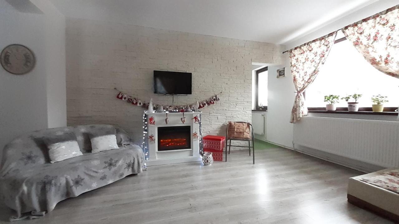Vila Roxana Pangarati Exteriör bild